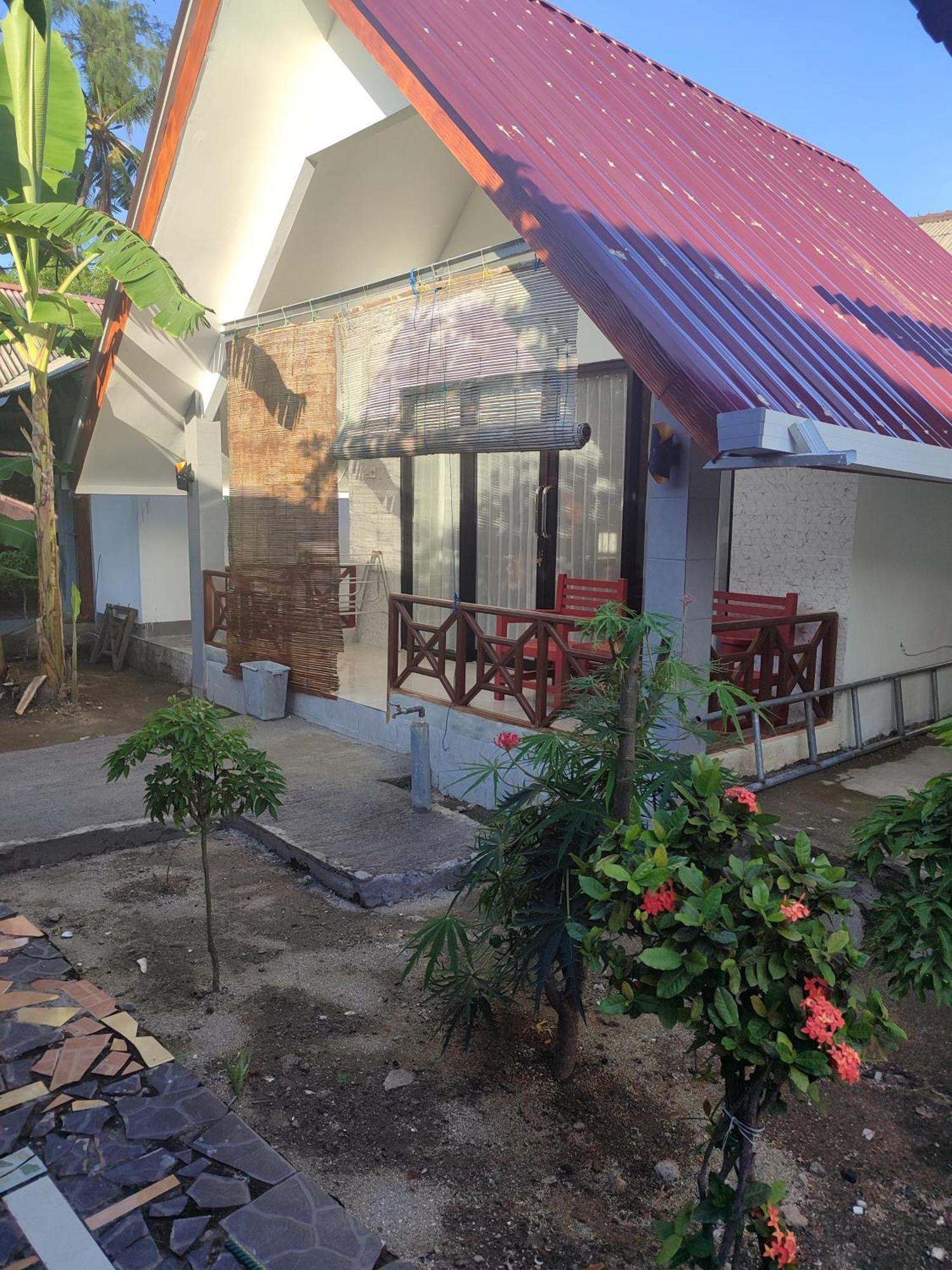 Family Bungalow Gili Meno Buitenkant foto