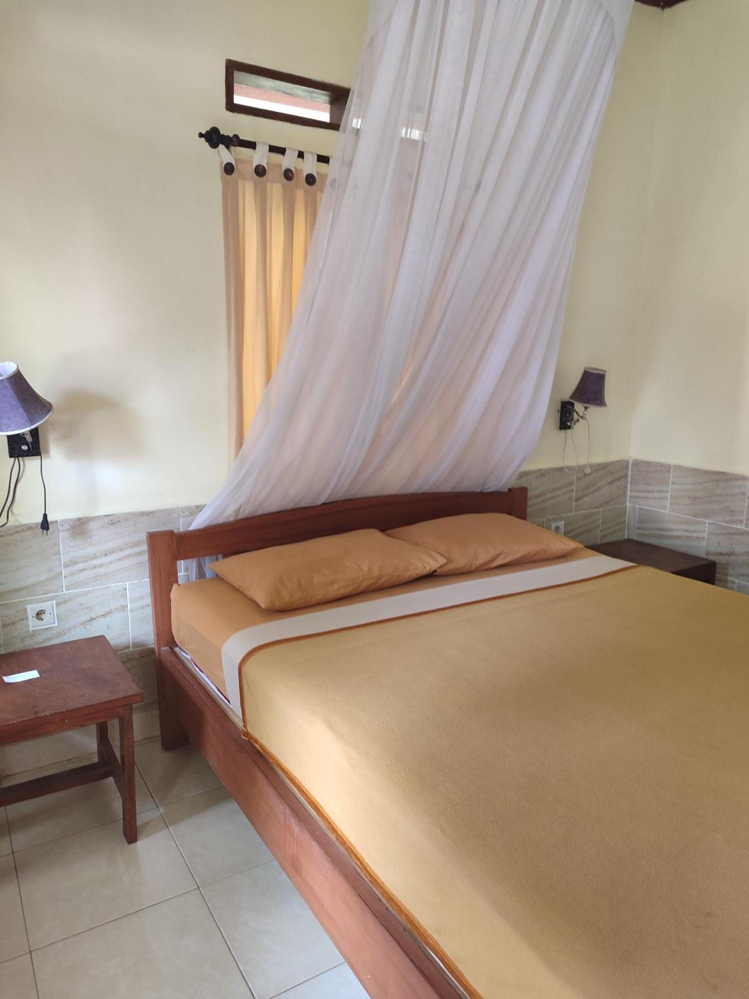 Family Bungalow Gili Meno Buitenkant foto